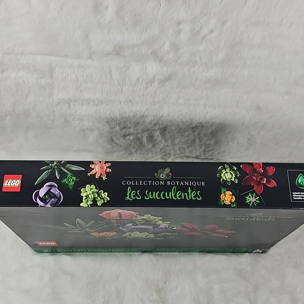 LEGO Botanical Collection Succulents 10309 771 Pieces